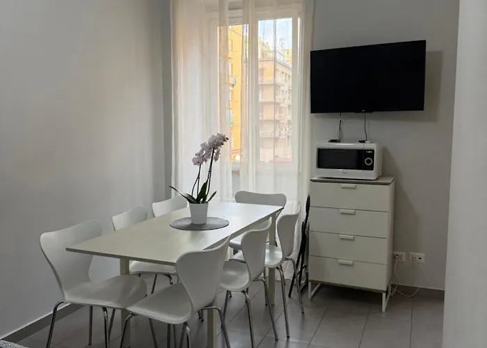 Roman Art - Metro C To Colosseum